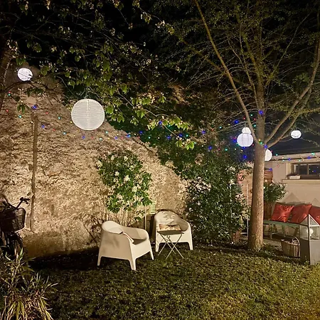 Le Joli Jardin Face A L'abbaye Pont-à-Mousson